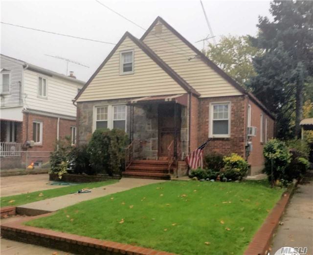 Foto principal - 208 Ash St