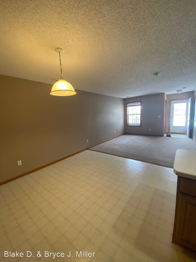 11474 Town Center Dr, Saint Michael, MN 55376 House Rental in Saint