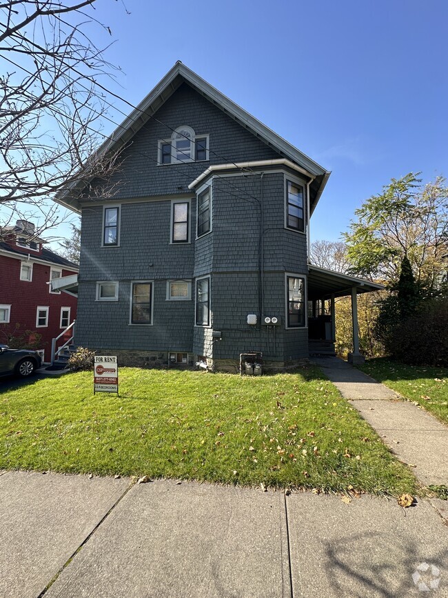 Building Photo - 116-118 Eddy St