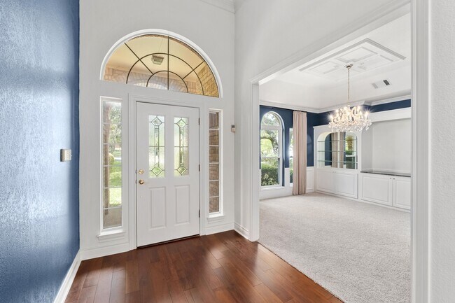 Foto del edificio - 6002 Ascot Cove
