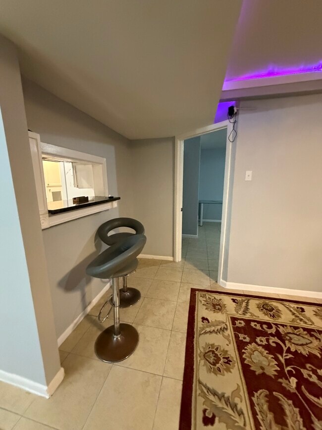 Building Photo - 8427 Hearth Dr