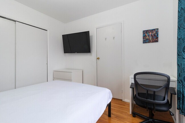 Foto del edificio - 345 E 94th St