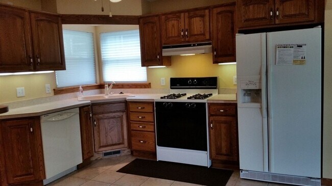 Foto del edificio - 4 br, 2 bath House - 4019 Washington Ave.