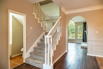 Building Photo - 3523 Ashlock Dr