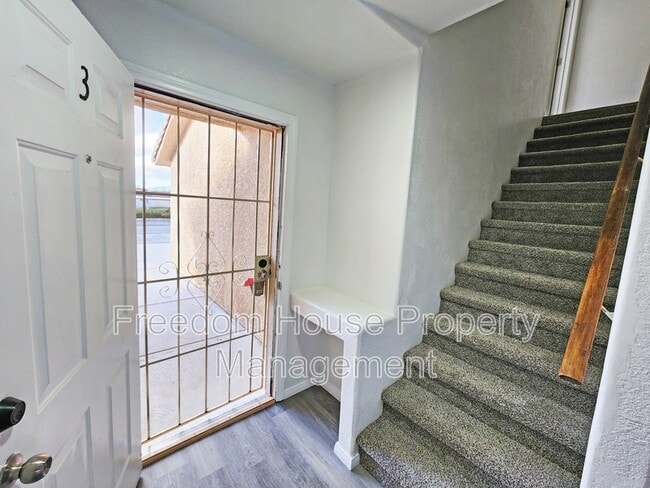 Foto del edificio - 670 Bourbon St