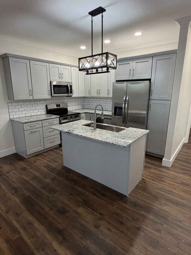 Photo - 1413 Woodbine Ave Townhome