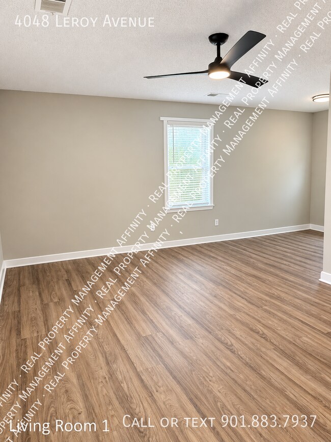 Foto del edificio - 4048 Leroy Ave