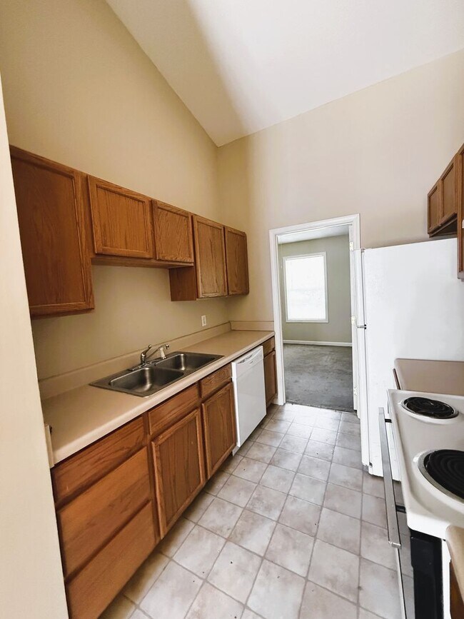 Foto del interior - Laurel Brook Community