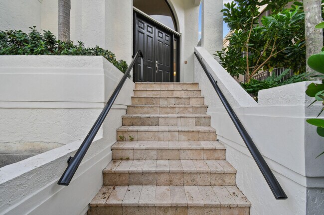 Foto del edificio - 13340 Mangrove Isle Dr