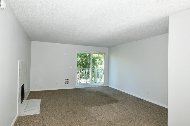 Foto del edificio - 5820 200th St SW
