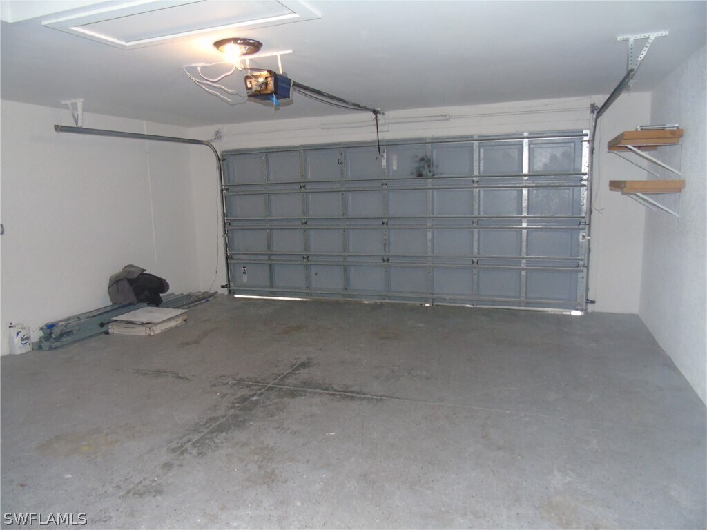 Foto del edificio - 1210 SW 10th Terrace