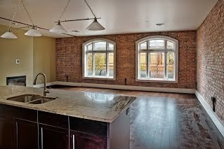 Building Photo - 441 State St