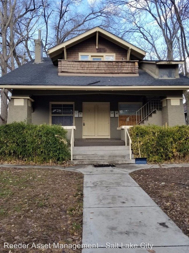 Building Photo - 1470 Edison St