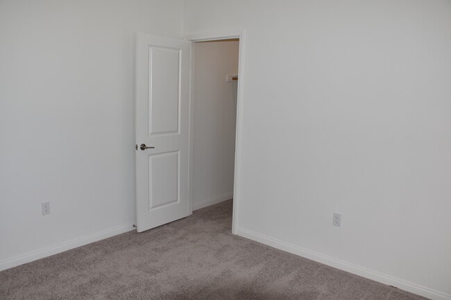 Foto del edificio - 25129 Sand Wedge Dr