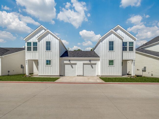 Building Photo - Covey Homes Litsey Creek