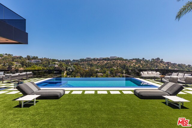 Foto principal - 950 Kenfield Ave