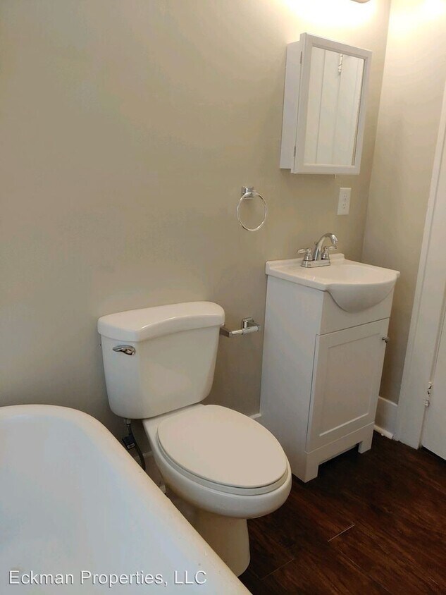 Foto del edificio - 468 Silver Maple Way