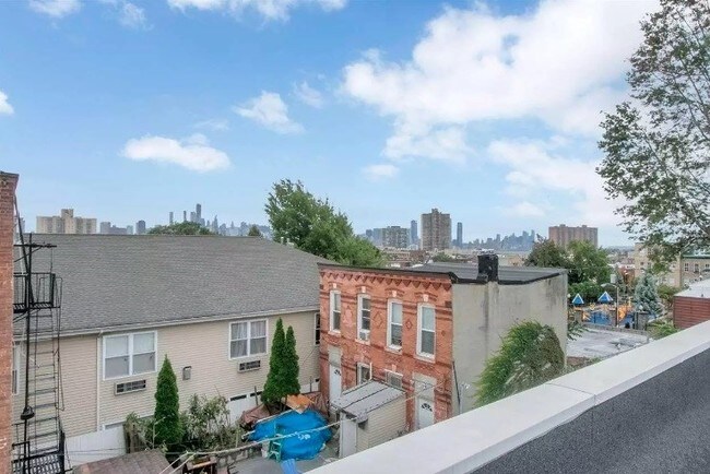Foto del edificio - 313 68th St