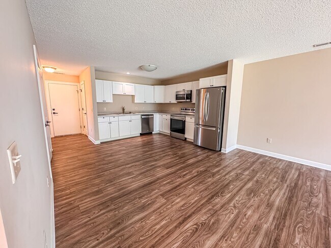 Foto del edificio - 1627 Gunston Dr