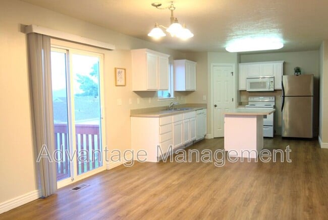 Foto del edificio - 4044 S Lake Vista Dr