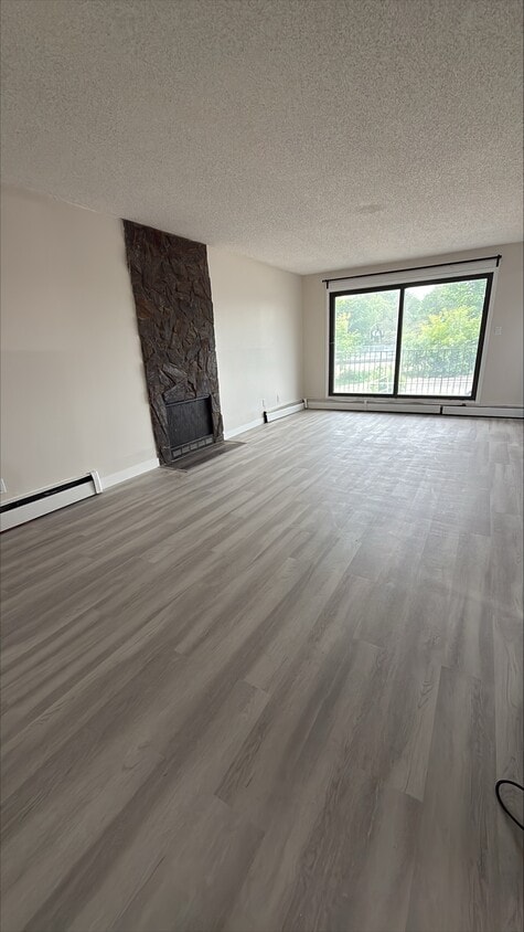 Primary Photo - 9208-9106 Avenue NW