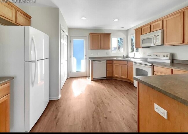 Foto del edificio - 2163 Shady Aspen Dr