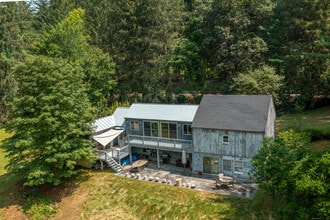 Building Photo - 359 Nettleton Hollow Rd