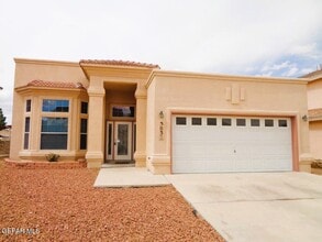 Building Photo - 3033 Tierra Polar Dr
