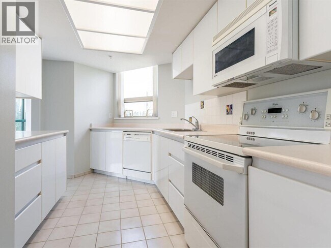 Photo du bâtiment - 1190 Pipeline Rd