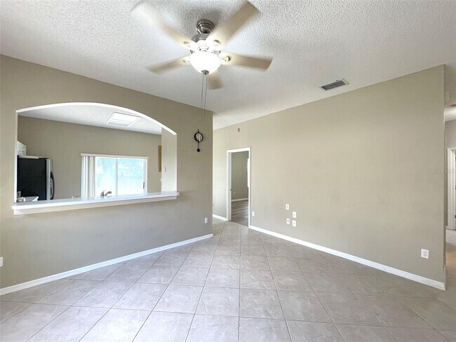 Building Photo - 12751 Woodbury Oaks Dr