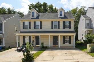 Building Photo - 2432 Bay Harbor Dr