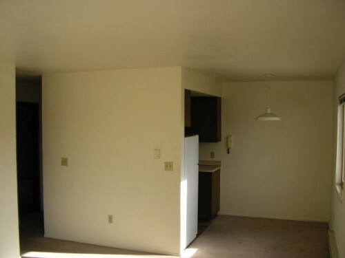 Building Photo - Mondrian Apartments - 1 bedroom