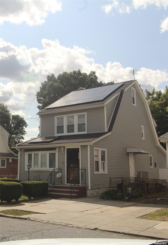 Foto principal - 105-14 220th St