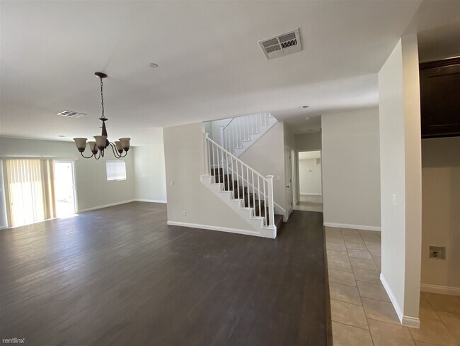 Building Photo - 4 br, 3 bath House - 1518 Arroyo Avenue