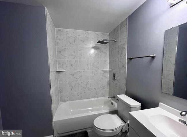 Foto del edificio - 10314 Lees Crossing Ln