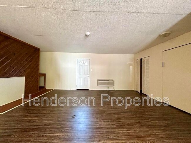 Foto del edificio - 1418 Riverview Rd