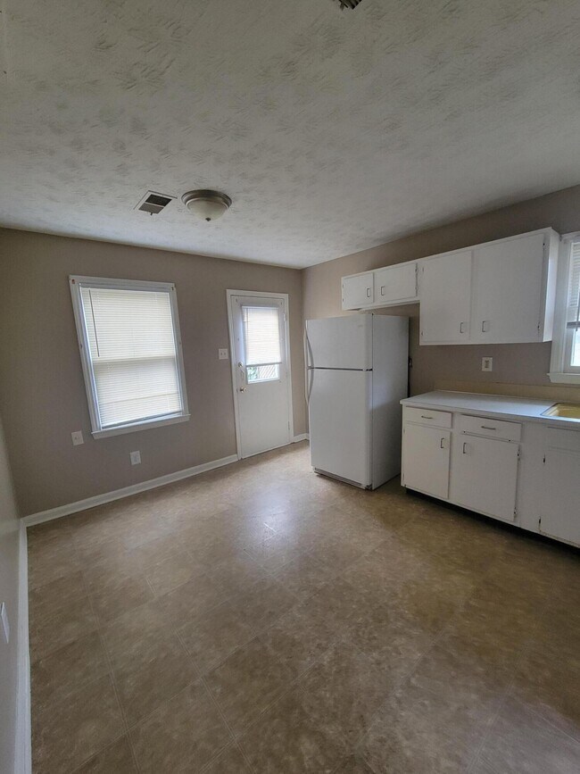 Building Photo - 2964 Mt McKinley Way