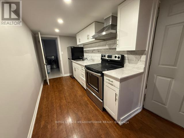 Building Photo - 527 Miller Way