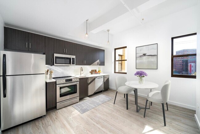 Building Photo - 201 Cornelison Ave