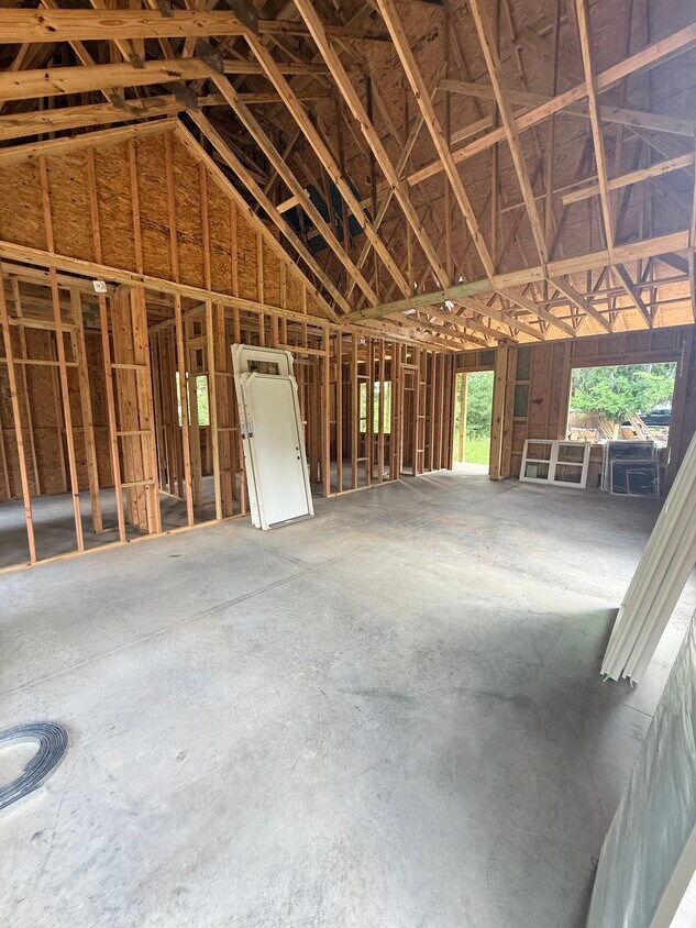 Building Photo - 133 Tigers Den Ln