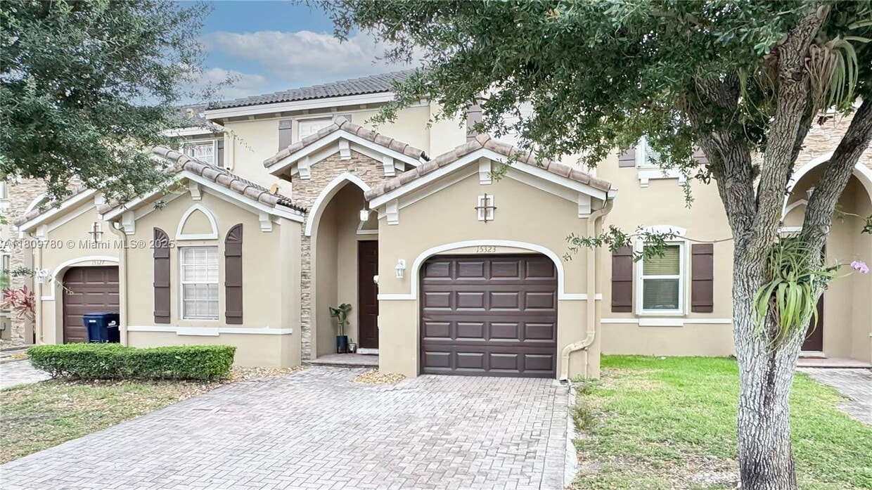 Primary Photo - 15323 SW 9th Way