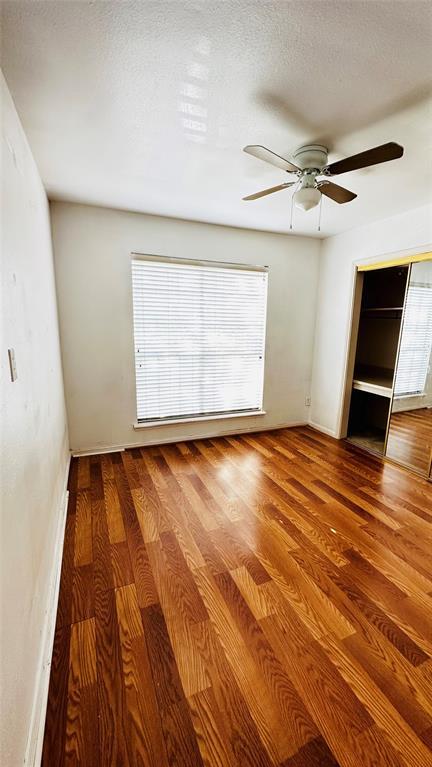 Foto del edificio - 14671 Perthshire Rd