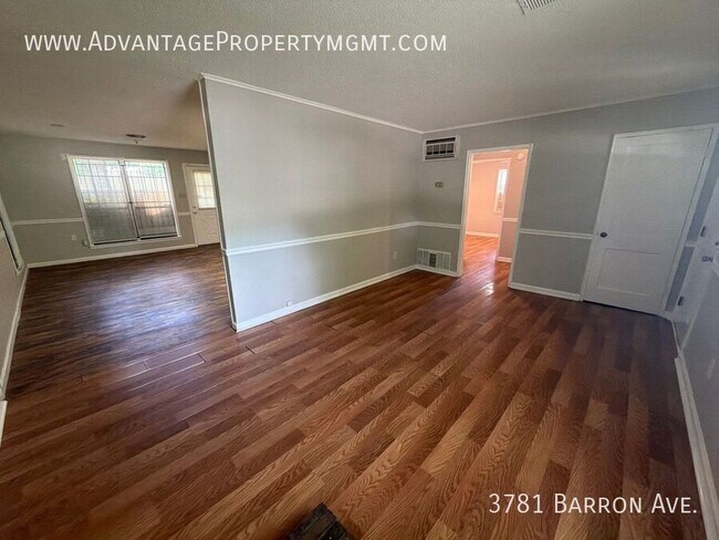 Building Photo - 3781 Barron Ave