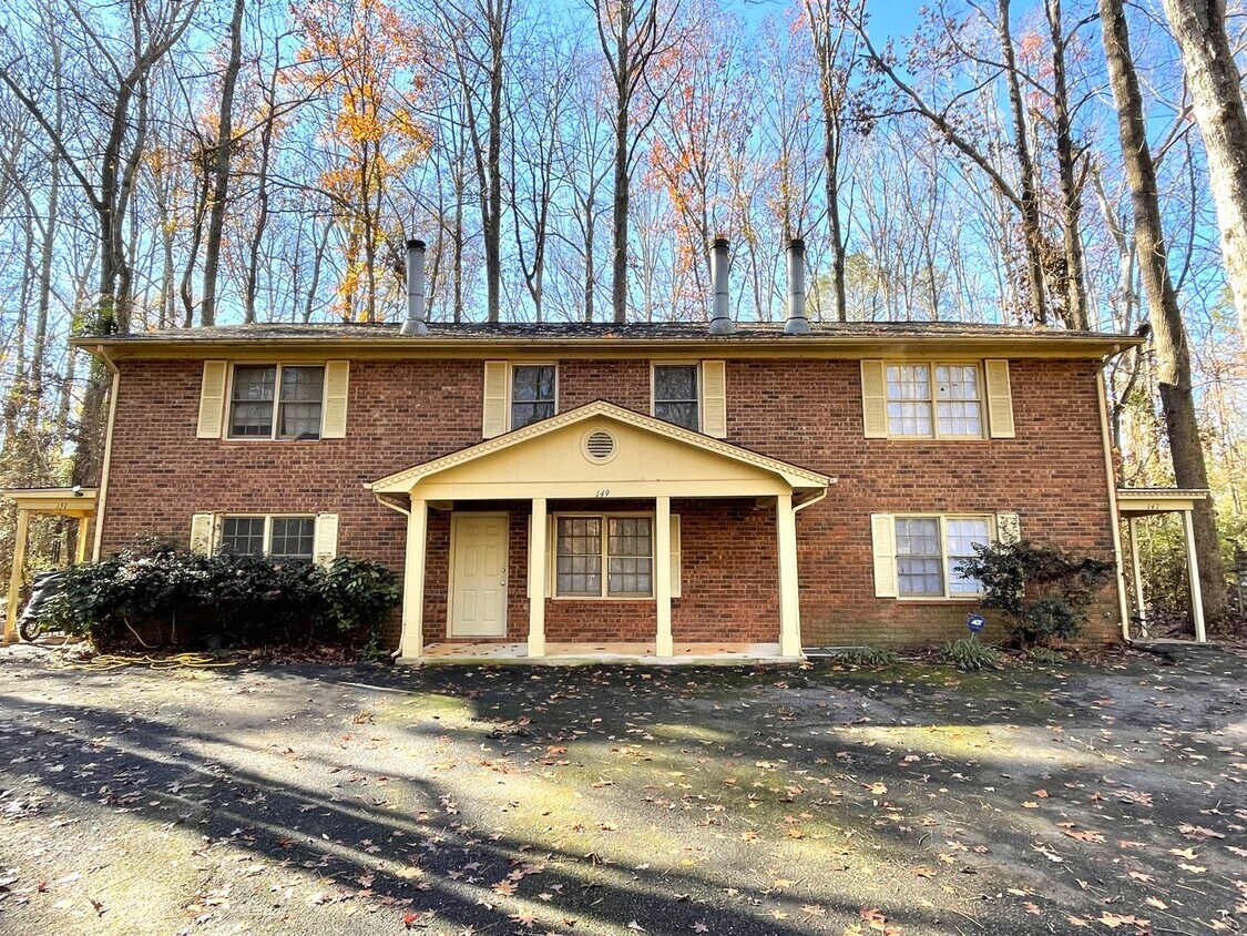 Primary Photo - HIGHLAND PARK DR - 147/149/151