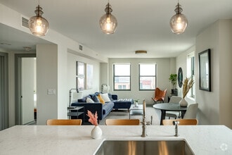 1BR, 1BA - Park II - 732SF - Eddystone