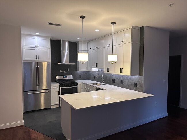 Building Photo - 10205 Wincopin Cir