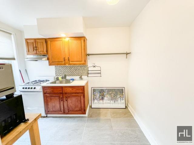 Foto del edificio - 0 bedroom in QUEENS NY 11375