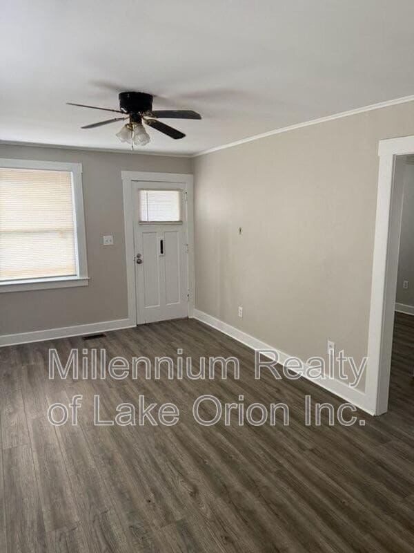 Foto del edificio - 154 W Madge Ave