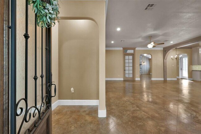 Foto del edificio - 28600 Equestrian Dr