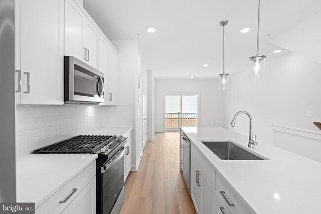 Foto del edificio - 3122 Nina Clarke Dr